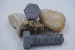 8.8 grade Bolt