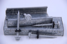 Flange self tapping screws